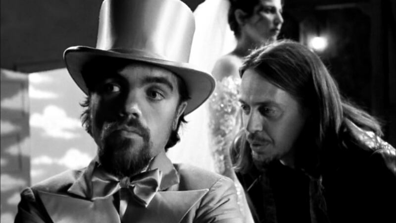 Peter Dinklage and Steve Buscemi in Living in Oblivion