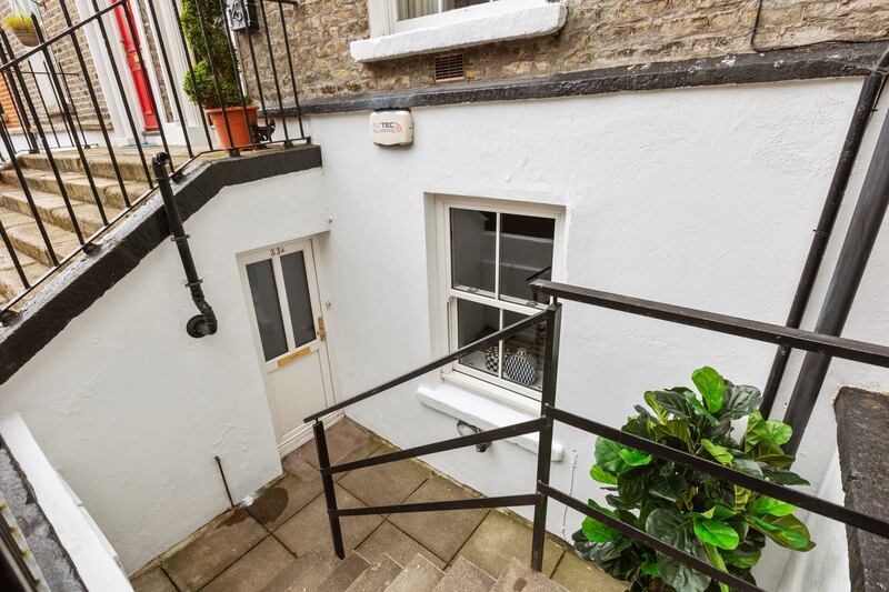 Stairway to apartment