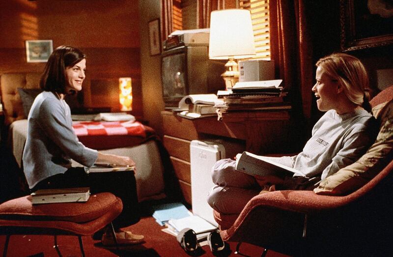 Selma Blair and Reese Witherspoon in Legally Blonde