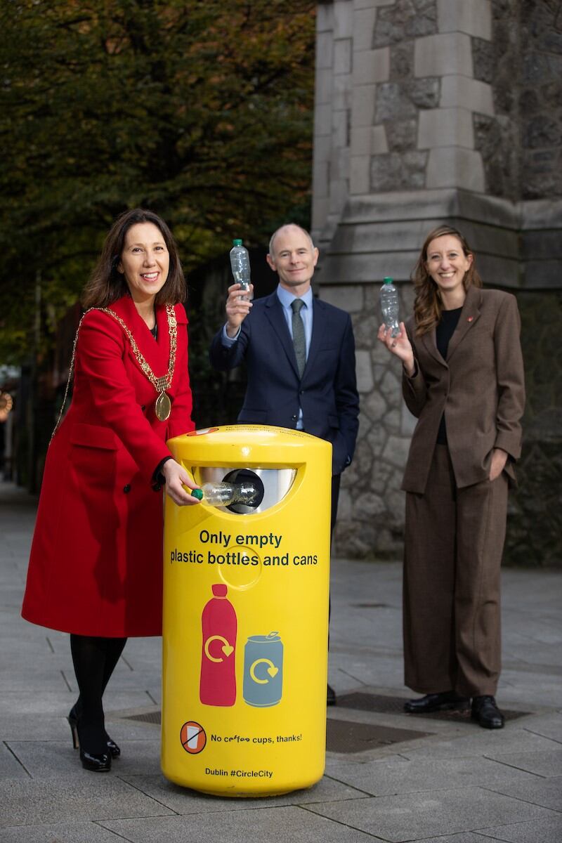 Lord Mayor of Dublin Alison Gilliland, Minister of State Ossian Smyth, and Agnese Filippi, country manager of Coca-Cola Ireland, at the launch of World Without Waste