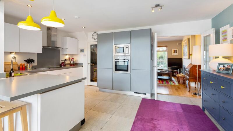 View from the kitchen area through to the living room