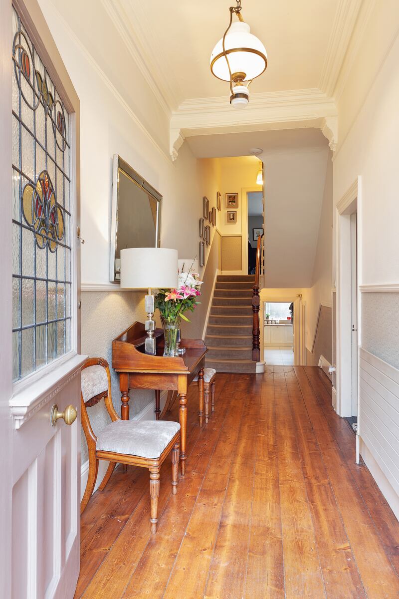 No 39 Eglinton Road: Entrance Hallway.