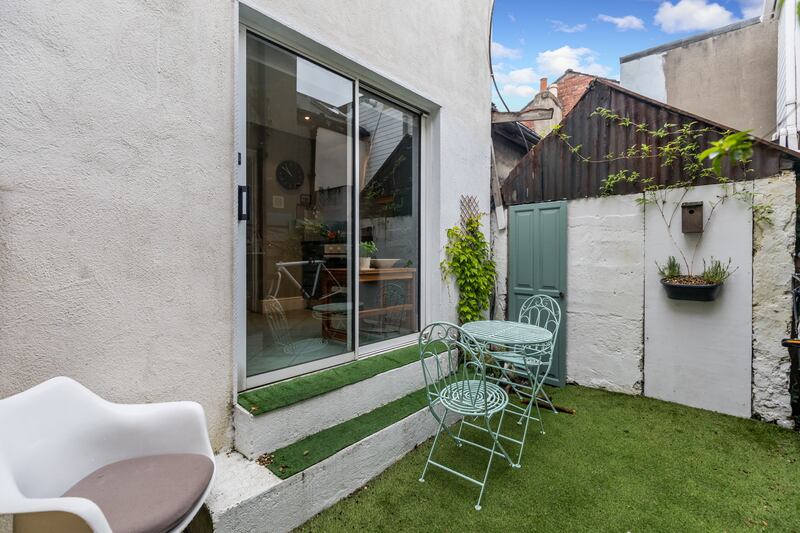 8 Lennox Place: the back of the house