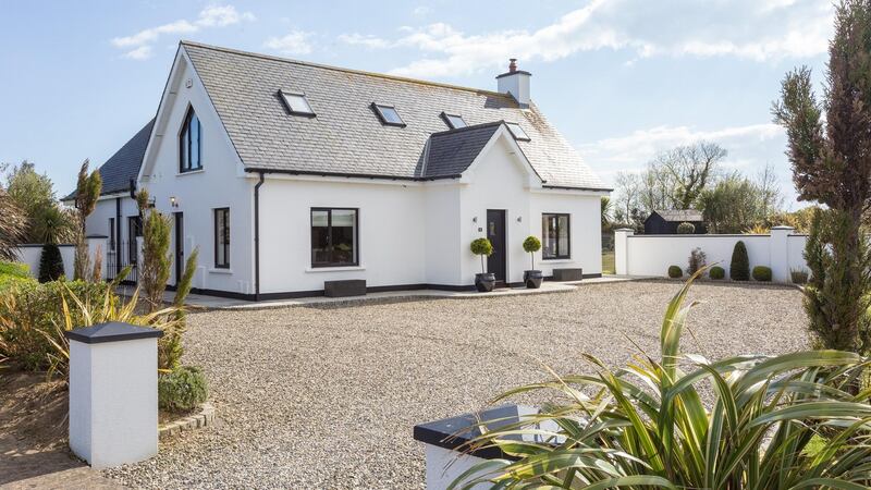 Roney Beach, €400,000