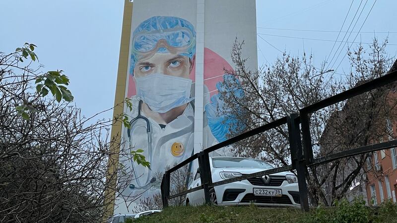 A mural in central Kaliningrad, western Russia, paying tribute to medics who have fought the region’s severe waves of coronavirus. Photograph: Daniel McLaughlin