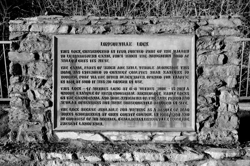 Lock plaque, Longueville