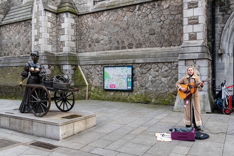  Tilly Cripwell, a musician who busks in Dublin has started a campaign on social media called 'Leave Molly mAlone'  in protest against what she calls the 'tradition' of groping the Molly Malone statue’s breasts 'for good luck’. 