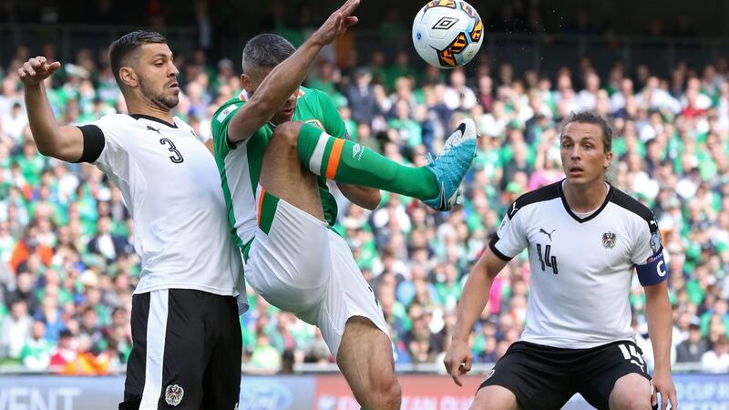 Dragovic was tight to Walters from the very start. Photo: Paul Faith/EPA