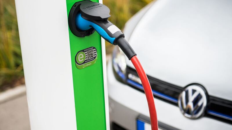 Four in 10 Irish car buyers don’t know where their nearest electric car charging point is.