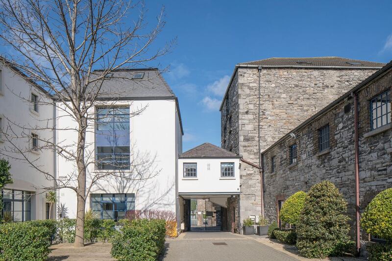 Fumbally Mews entrance court