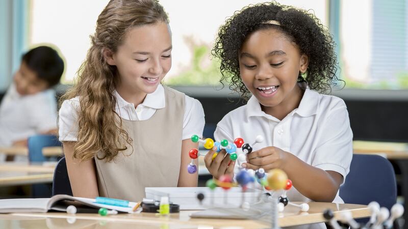 Students learning about molecular structure in science class. Get involved in your child’s schoolwork – not only will it help you identify your child’s development potential, but it will also give you an insight into their curriculum.