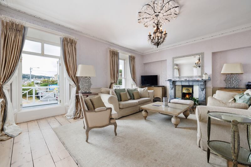 Drawingroom on the first floor has doors to a veranda 