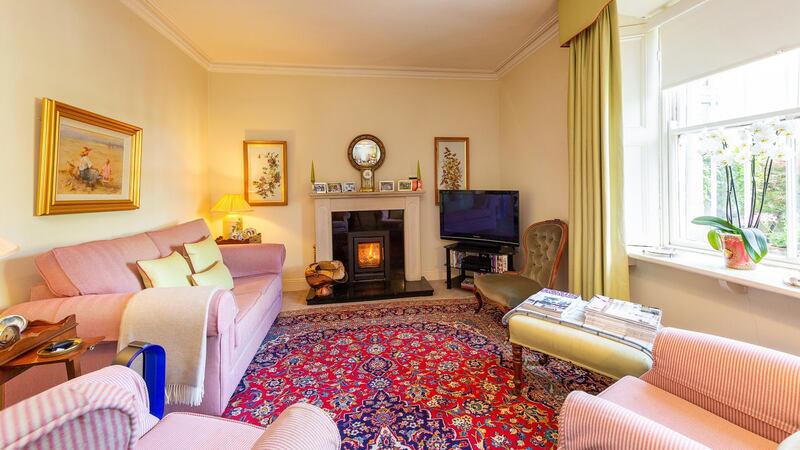 Livingroom at 97 Anglesea Road, Dublin 4