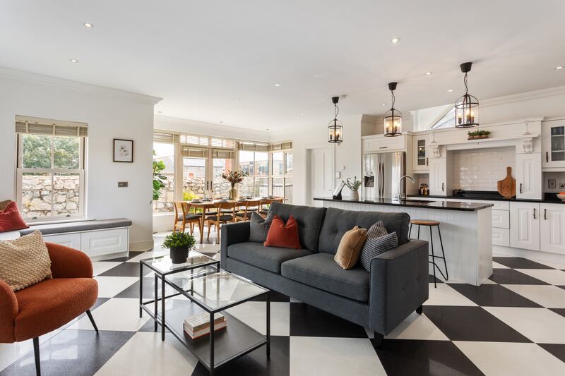 Kitchen/living/diningroom