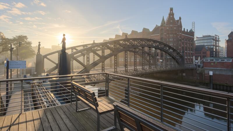 Hamburg has more bridges than Amsterdam and Venice combined