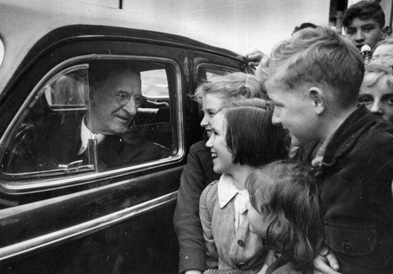 Eamon de Valera arrives at Drumcliffe in Co Sligo for the funeral of Irish playwright William Butler Yeats. Yeats died in 1939 in France but his body was finally laid to rest in Ireland in 1948. Photo by Haywood Magee/Getty Images