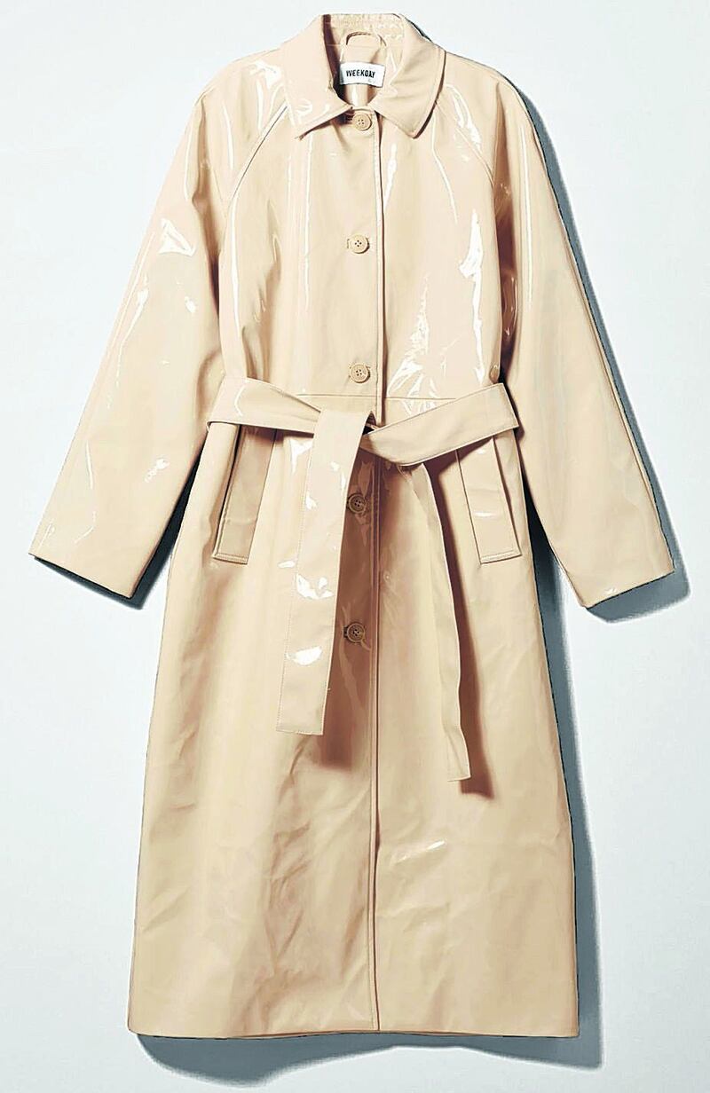 Patent trench €120, Weekday