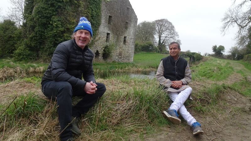 Hector Ó hEochagáin with Sudhansh Verma in Hector: Éire Nua