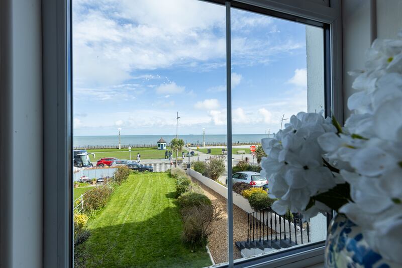 Livingroom window looking out to seafront