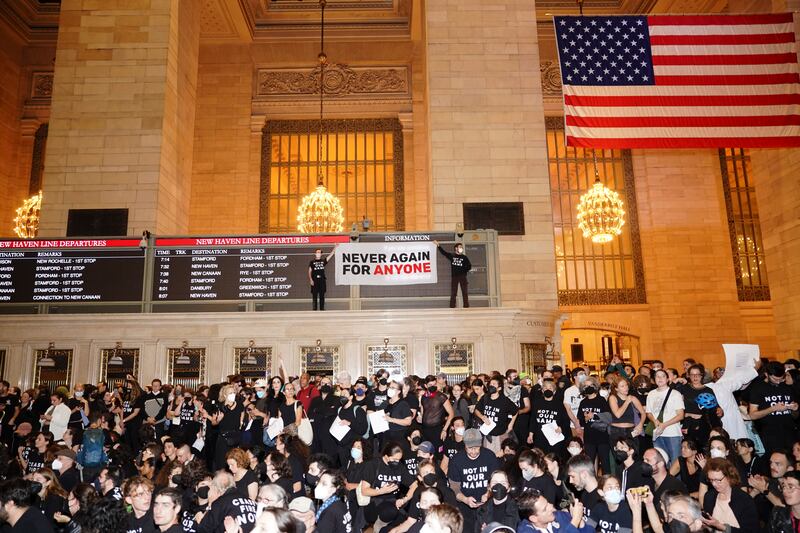 Demonstrators demanding a ceasefire in Gaza fill the main hall at Grand Central Terminal in New York on Friday. Photograph: Bing Guan/The New York Times
                      