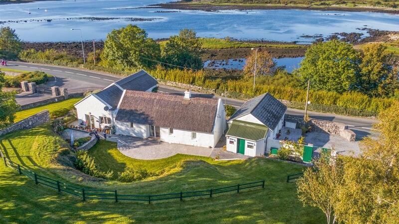 Wild Atlantic Cottage, Dunguaire, Kinvara, Co Galway
