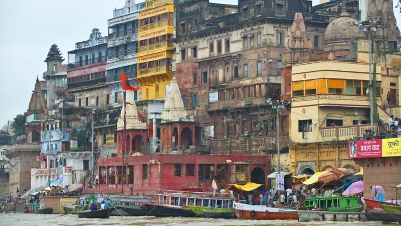 New Indian premier Narendra Modi has announced plans to clean up the sacred Hindu city of Varanasi