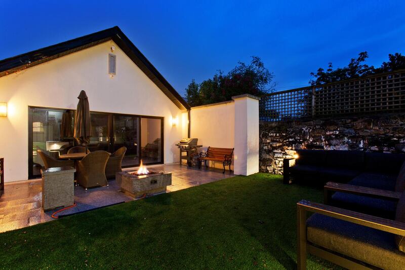 Garden room at night