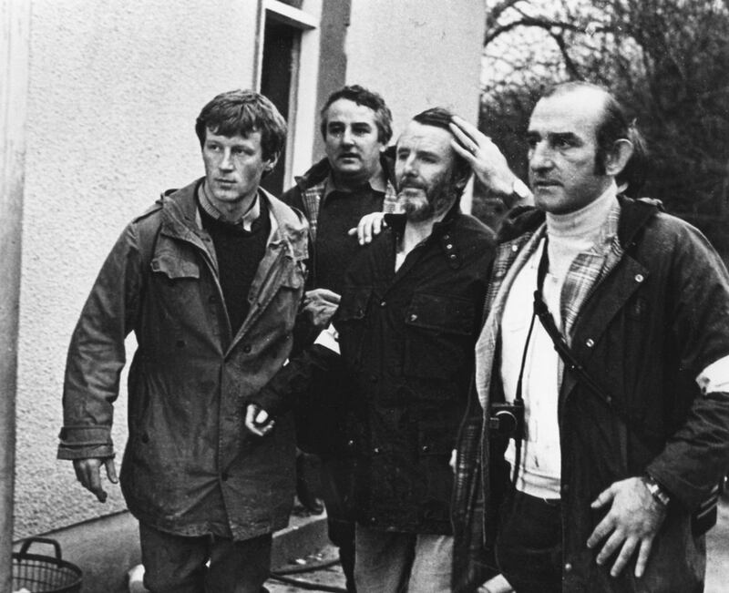 Don Tidey with detectives following his rescue at Ballyconnell Garda Station on December 17th, 1983. Photograph: Peter Thursfield