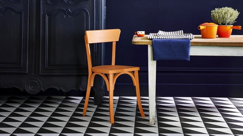 Oxford Navy from Annie Sloan.