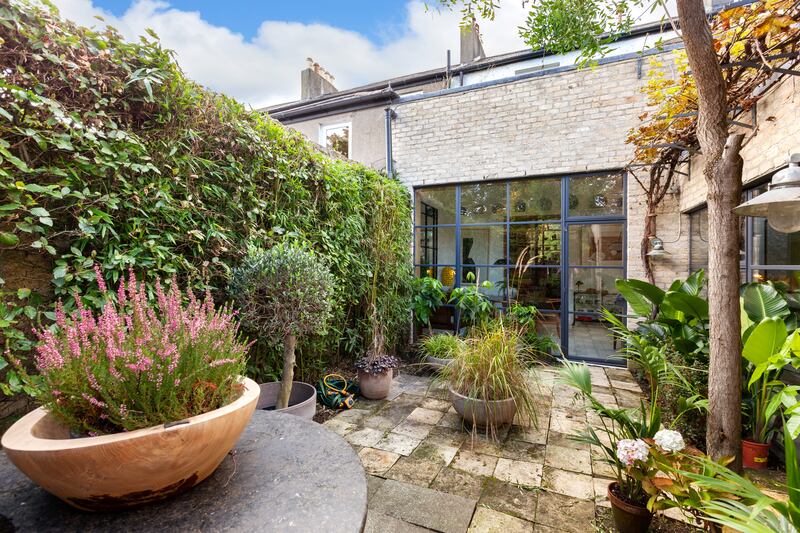 Mediterranean-style courtyard