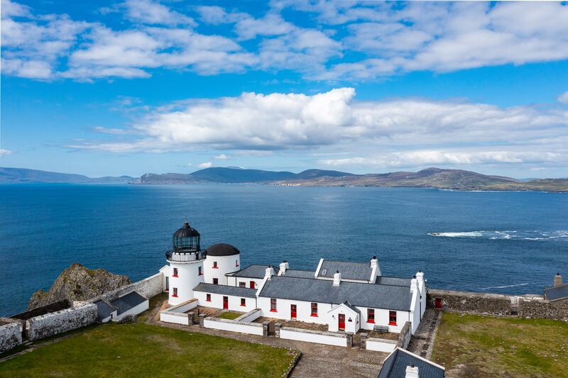Clare Island Lighthouse: it overlooks Achill Island