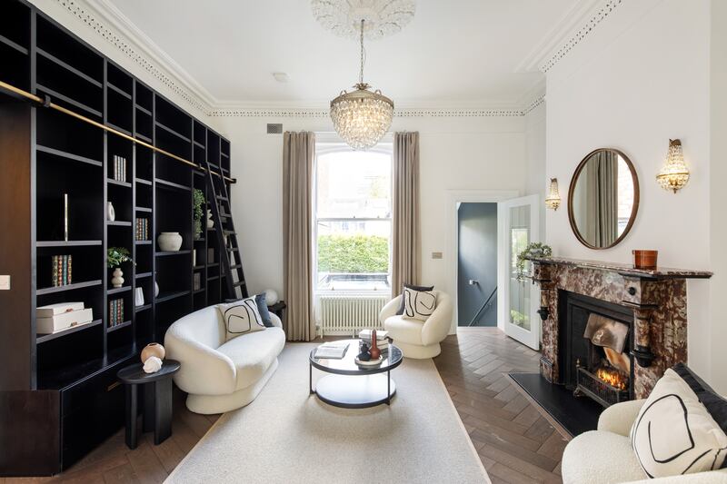 First-floor sittingroom