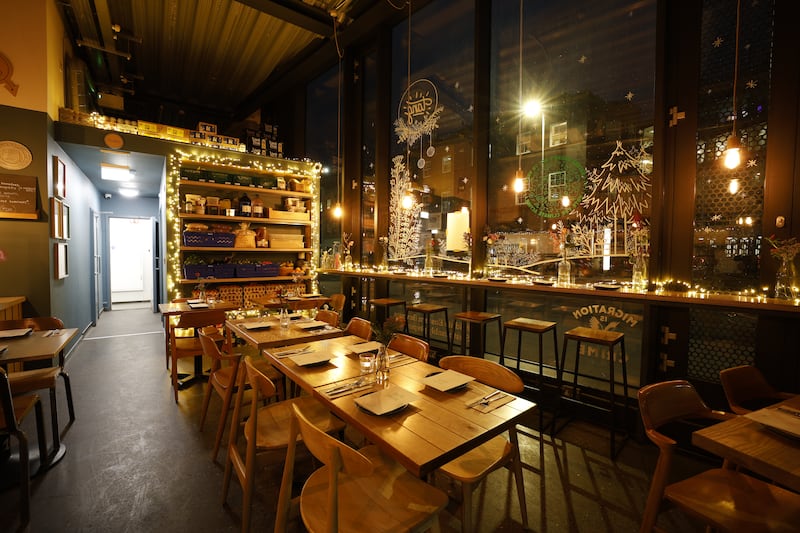 Tang, Cumberland Place, Dublin.  Photograph: Nick Bradshaw