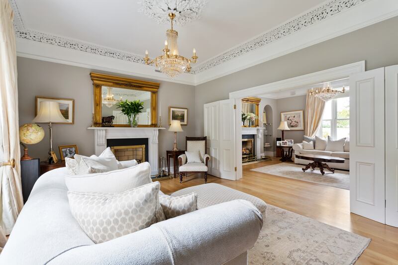 Interconnecting drawingroom and sittingroom