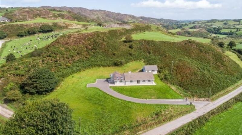 Beaches and Lough Hyne Nature Reserve are near this Skibbereen property