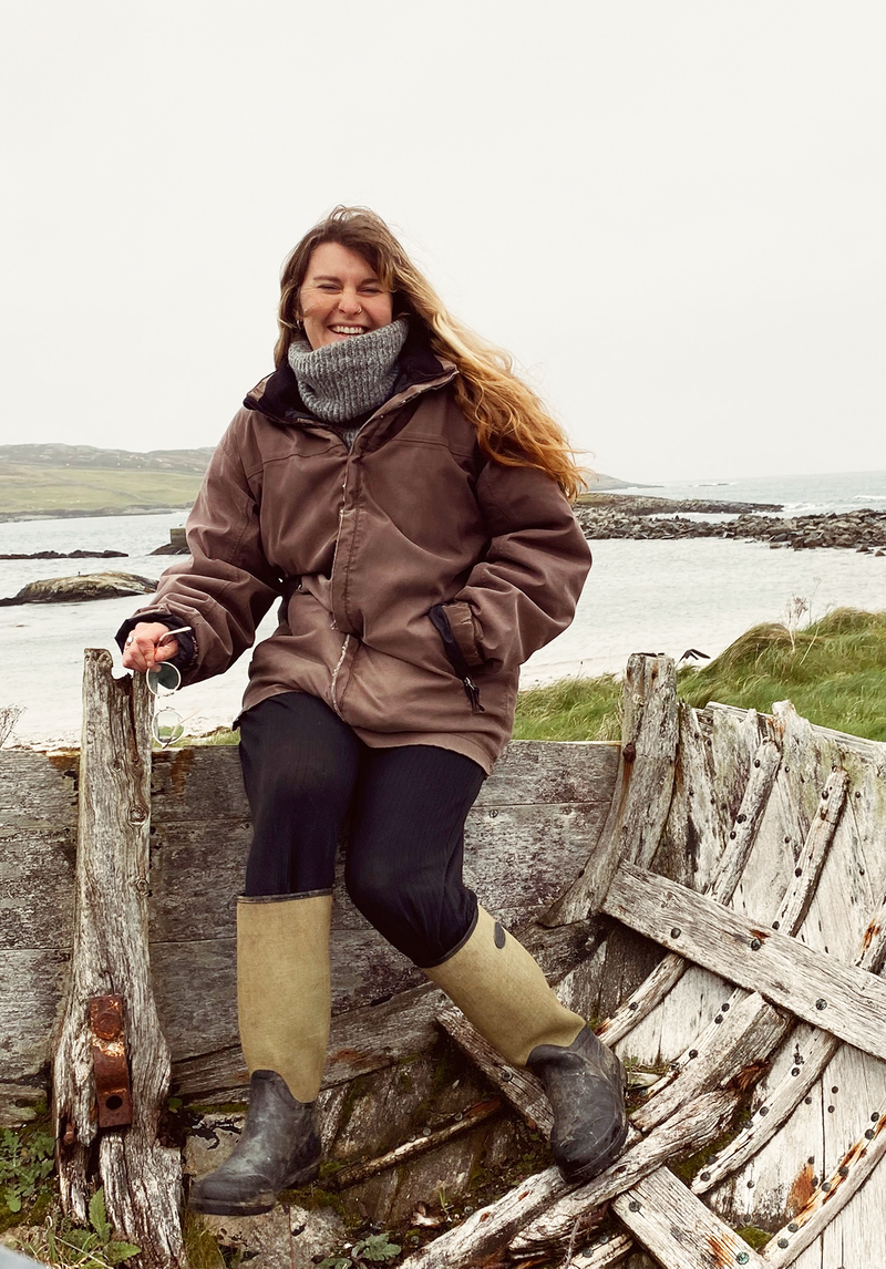 Léna Descottes makes rugs and other local sheep-wool products on Iníshbofin, Co Galway