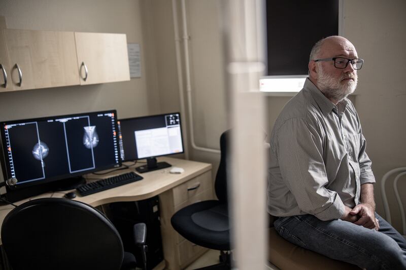 Dr. András Vadászy, the director of MaMMa Klinika, in Budapest, Feb. 21, 2023. Hungary has become a major testing ground for AI software to spot cancer, as doctors debate whether the technology will replace them in medical jobs. (Akos Stiller/The New York Times)