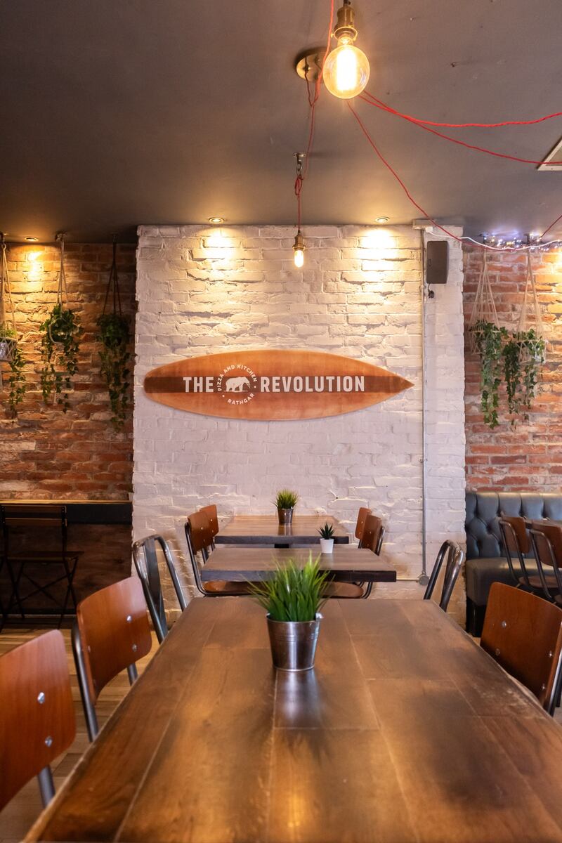 The Revolution offers dine-in, takeaway and delivery options