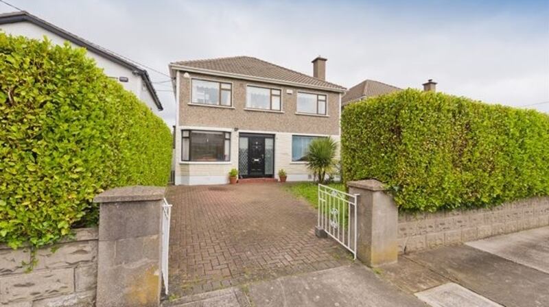 9 Ardmeen Park, Blackrock, Co Dublin