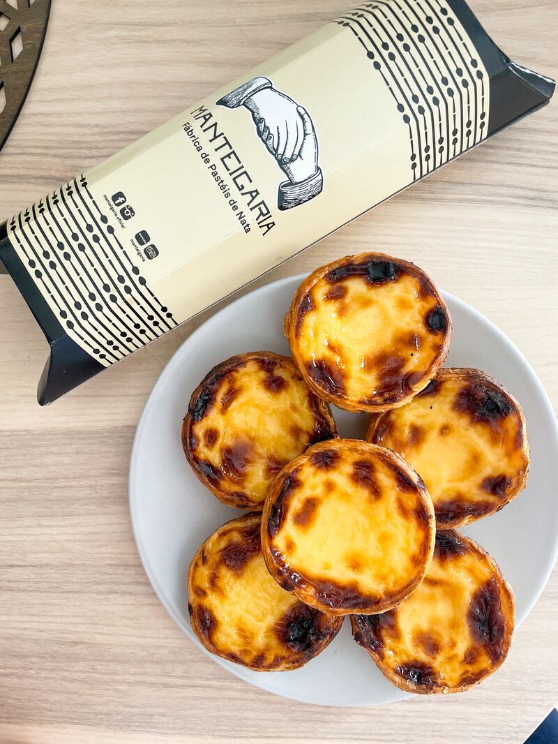 Pastéis de nata (Portuguese custard tarts)
