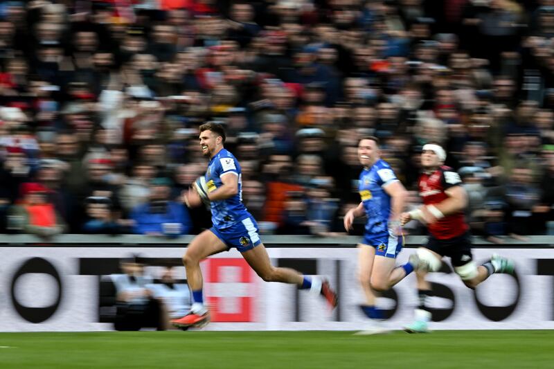 Henry Slade of Exeter Chiefs breaks through to score a late intercept try against Munster at Sandy Park. Photograph: Ashley Crowden/Inpho 