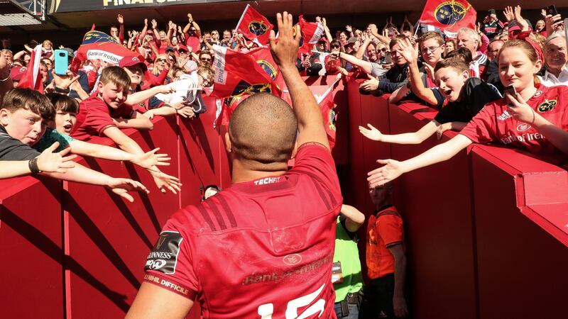 Simon Zebo leaves the pitch at Thomond Park for the last time as a Munster player. Photo: Billy Stickland/Inpho
