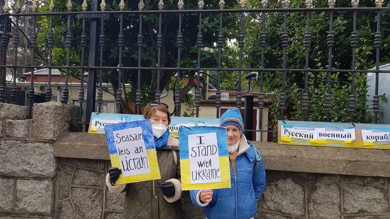 Tríona Brophy (right) from Ballinteer in Dublin with her mother