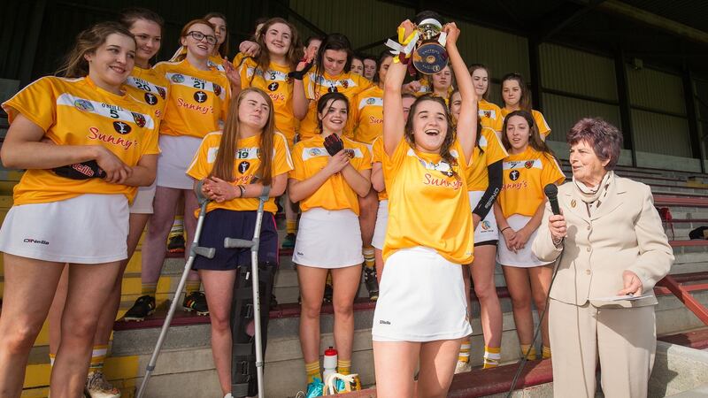 Antrim garnered a second All-Ireland minor B championship in a row in  dramatic style, an injury-time goal by Róisín McCormick giving them a 3-13 to 3-12 win over Westmeath.