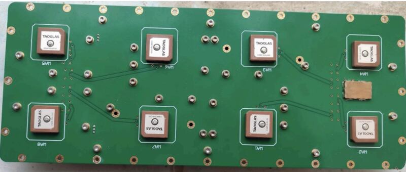 Kometa module with eight Taoglas antennas sold online and recovered from the wreckage of a Russian glide bomb