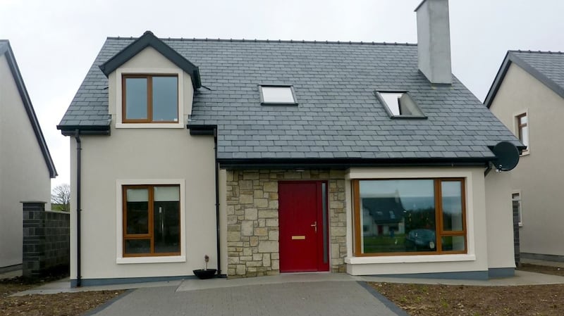 The four-bedroom houses at the Slí Na Misean development range in price from € 320,000 to € 430,000