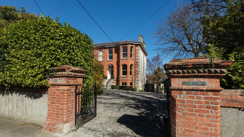 Ashdoonan, 32 Silchester Road, Glenageary, Co Dublin.