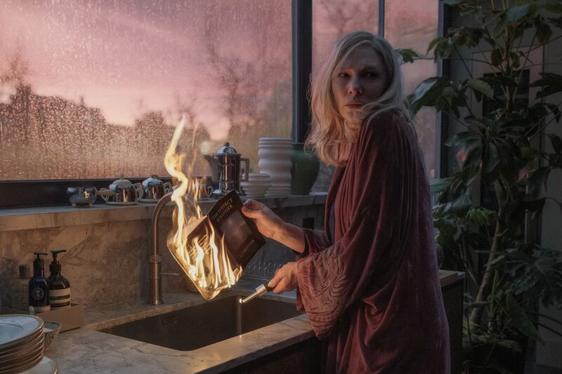 Cate Blanchett in Disclaimer