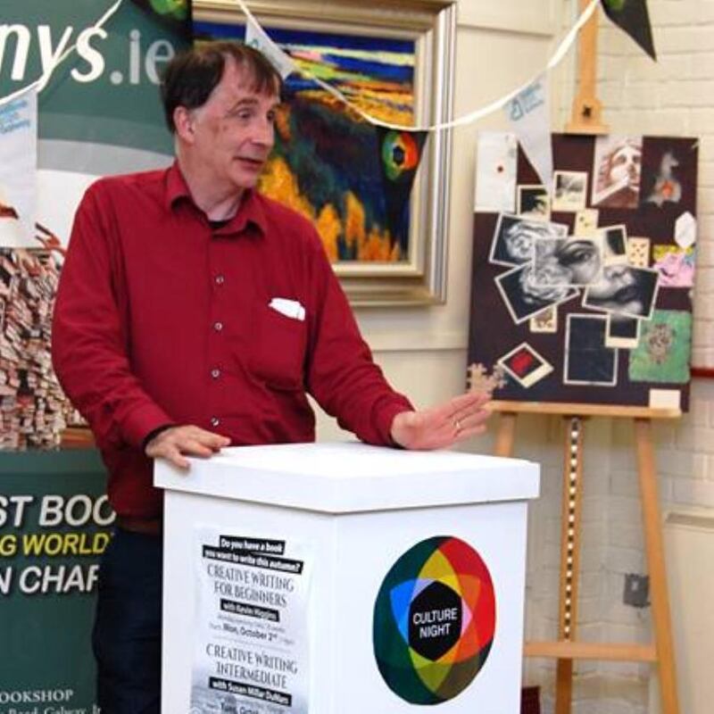 Kevin Higgins reads from his poetry at Kenny’s Bookshop in Galway