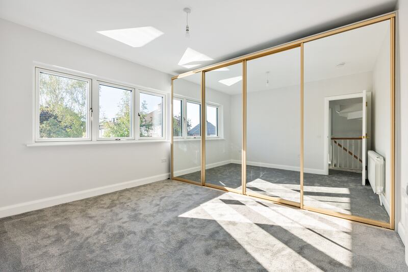 34 Windsor Park: Main bedroom